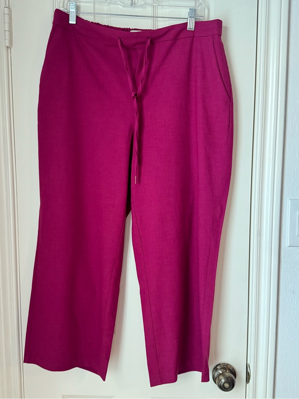 Liverpool Los Angeles Women's Fuchsia Drawstring Ankle Pants